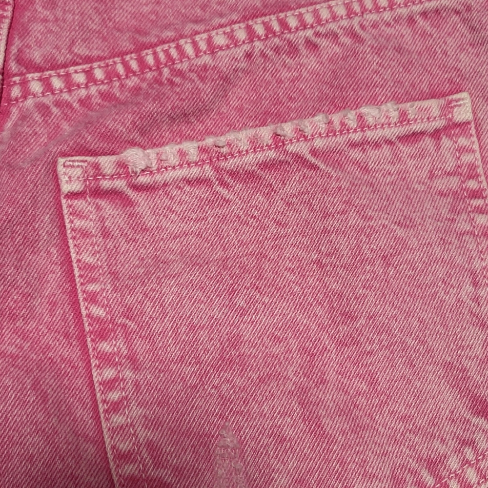 SOLD "      Zara Distress Pink Jean Shorts 26 - Picture 6 of 9